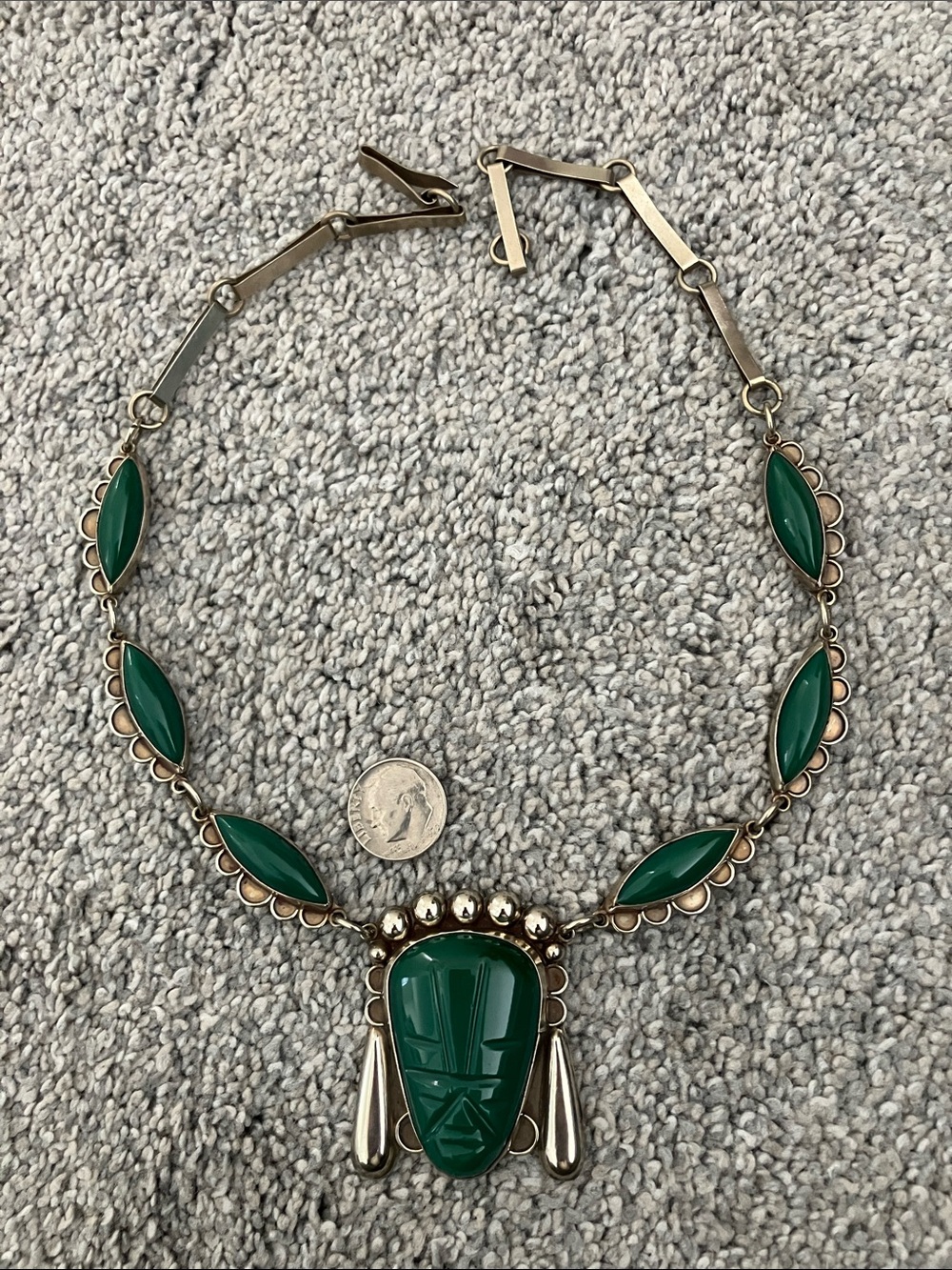 Magnificent Vintage Green and Silver Mask Necklace - Picture 6 of 10